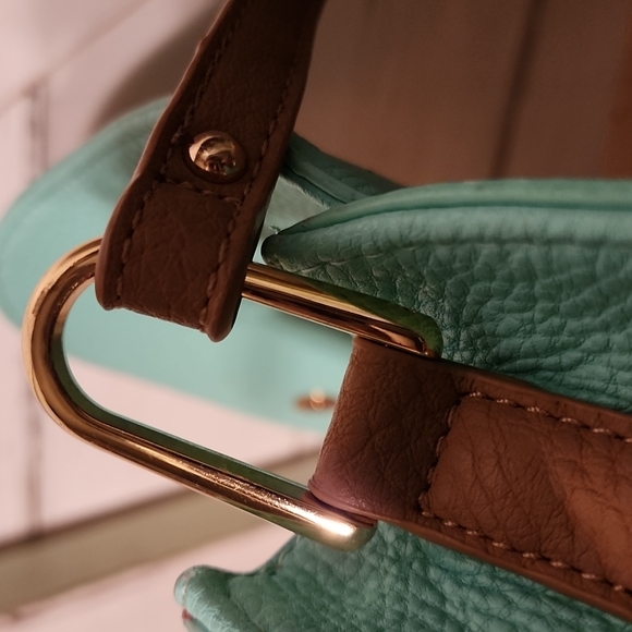 NWOT "C" CROSSBODY SADDLEBAG - Picture 11 of 14